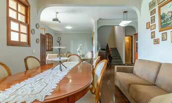 Imagem: Casa à venda, 4 quartos, 1 suíte, 4 vagas