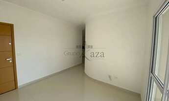 Imagem 4: Oportunidade - Apartamento - Parque Industrial - Monte Zurich - 2 Dormitórios - 69,60m²