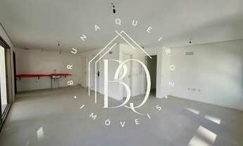 Imagem 3: Apartamento à venda em Moema com 148 metros quadrados, 4 dormitórios, 2 vagas e varanda go