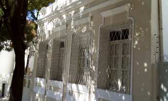 Imagem 2: Casa para aluguel tem 480 metros quadrados com 7 quartos em Boa Viagem - Belo Horizonte