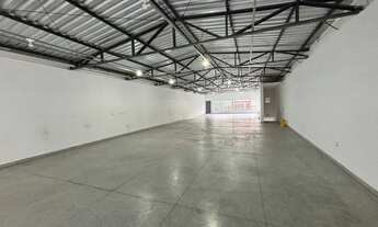 Imagem: ALUGO SALA COMERCIAL 200m2. R$2.200
