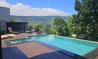 Imagem: Casa de Condomínio - 4 Dormitórios (Suítes)