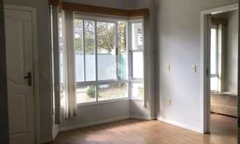 Imagem 4: CASA AMPLA COM 3 QUARTOS SENDO 1 SUÍTE E 2 VAGAS NO ABRAÃO FLORIANÓPOLIS