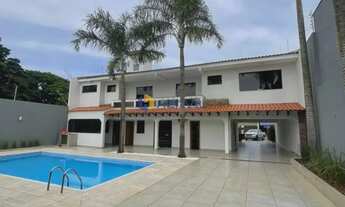 Imagem 3: Sobrado a venda Zona 02 a duas quadras da catedral, ao lado da Av Cerro Azul