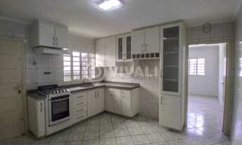 Imagem 3: Casa de rua - / Residencial / Loteamento Santo Antônio