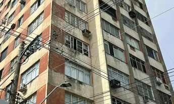 Imagem: Vende-se ou aluga-se apartamento com 32