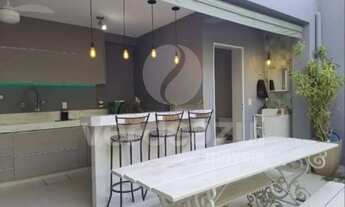 Imagem 2: Imóvel de alto padrão. Atende necessidades de espaço, lazer e conforto