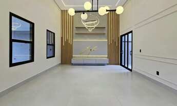 Imagem 4: Linda Casa, 3 Suítes, sendo 1 c/ Closet, Escritório e Piscina em Condomínio Fechado em Ind