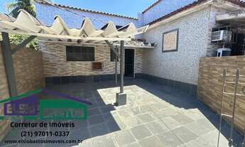 Imagem 2: Casa Reformada 2 quartos Rua Itaque 318 A Bairro Santíssimo RJ