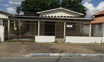Imagem: Alugo excelente casa no centro rua Barão