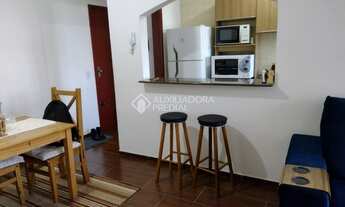 Imagem 5: PORTO ALEGRE - Apartamento Padrão - Partenon