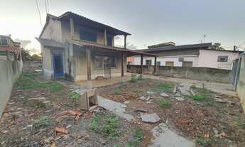 Imagem: Bangu centro casa colonial em terreno de