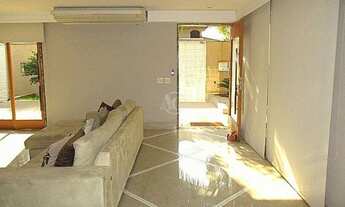 Imagem 6: Casa Mata da Praia, duplex, a venda, com 5 quartos sendo 2 suítes canadenses mais 1 mast