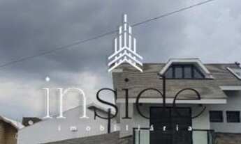 Imagem 4: Sobrado para venda possui 241 metros quadrados com 4 quartos em São Braz - Curitiba - PR