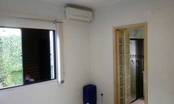 Imagem 7: Sobrado para venda possui 237 metros quadrados com 4 quartos em Jardim do Estádio - Santo