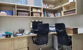 Imagem 3: Belíssima Casa bem localizada no Condomínio Village Damha II