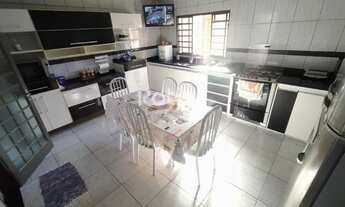 Imagem 3: Casa á venda, com 2 quartos, sendo 1 suíte, 2 vagas, 450.000,00 Residencial Gramado Uberlâ