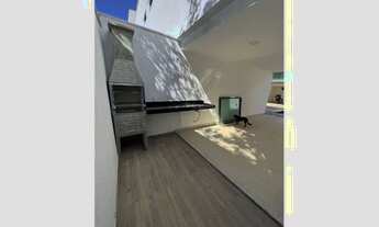 Imagem 4: 3 quartos com suíte grande, varanda fundos e um banheiro privativo, quarto lateral com clo