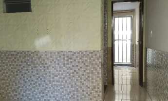 Imagem 2: Vende-se casa com (2) quartos, (1) banheiro e área de serviço externa - CURICICA, RJ