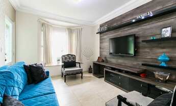 Imagem 3: Sobrado mobiliado, suíte master com hidro, ambientes amplos e integrados