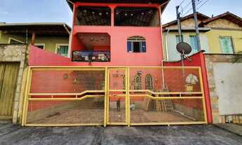 Imagem: Casa com 4 dormitórios à venda em Contagem