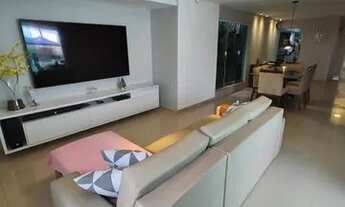 Imagem 3: Excelente Casa com 220m², piscina, 3 quartos, na Serraria