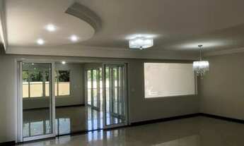 Imagem 3: Casa de condomínio para aluguel com 525 metros quadrados com 4 quartos