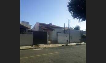 Imagem 3: Casa de esquina com edicula