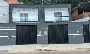 Imagem: Casa Geminada para Venda em Juiz de Fora