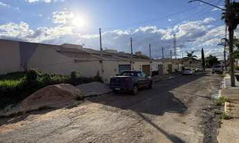 Imagem 6: Dois lotes à venda no Setor Moinho dos Ventos, Goiânia - GO