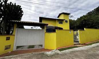 Imagem 6: A Casa amarela da Cachoeira