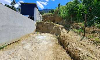 Imagem 2: Terreno São Sebastião, frente pista, com vista para Ilha Bela/SP