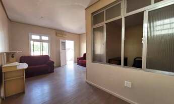 Imagem 4: Casa de 200m2 para locação, 4 quartos e 2 vagas, R$ 5.800,00 no Bairro Floresta