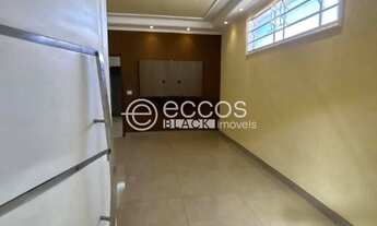 Imagem 2: Casa para aluguel, 3 quartos, 3 suítes, 2 vagas, Parque das Américas - UBERABA/MG