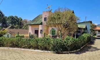 Imagem 2: Casa bucólica na vila com fácil acesso e vista à venda, 275 m² por R$ 900.000 - São Sebast