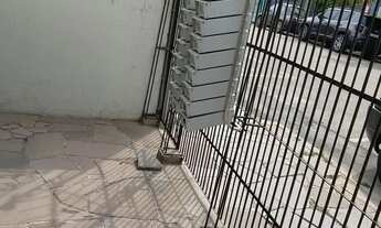 Imagem 5: Excelente apto Lateral. 1D, sala, coz, área de serv. banh. Preço Atrativo!