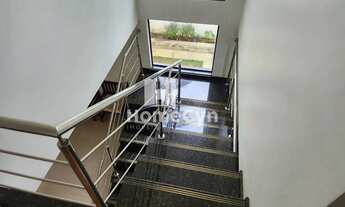 Imagem 6: Sobrado para locação e para venda no Setor Jardins Madri, Goiânia, GO com 4 quartos sendo