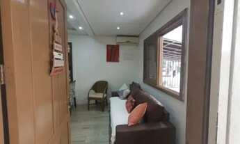 Imagem 5: Casa em Porto Alegre, no bairro Hípica, com 2 dormitório(s), e 2 banheiros, à venda