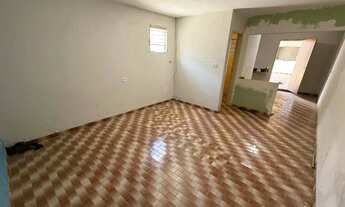 Imagem 4: Imóvel para aluguel possui 200 metros quadrados com 1 quarto em Brasília - Arapiraca - AL