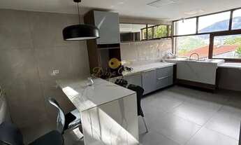 Imagem 6: Casa para Venda em Teresópolis, Iucas, 5 dormitórios, 1 suíte, 3 banheiros, 2 vagas