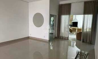 Imagem 2: Casa com 2 suítes, piscina e espaço gourmet em Uberlândia Vigilato Pereira