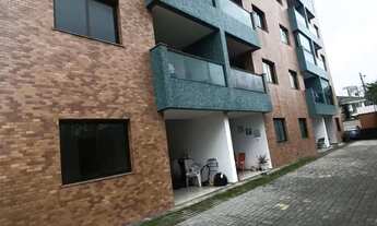 Imagem 3: Imóvel para venda possui 109 metros quadrados com 3 quartos em Buraquinho - Lauro de Freit