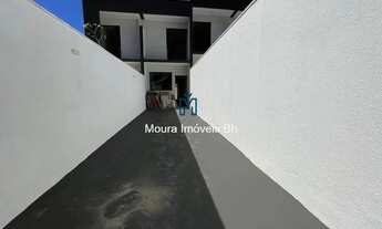 Imagem: Casa com 2 Quartos e 3 banheiros à Venda