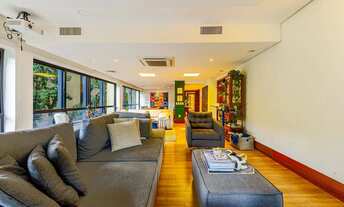 Imagem 2: Aptº 3 dorm, 2 suítes, 2 vagas, andar inteiro