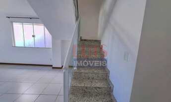 Imagem 3: Casa Duplex Perto da Avenida Principal