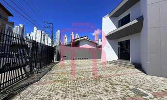 Imagem 5: Prédio comercial para locação no Centro de Balneário Camboriú