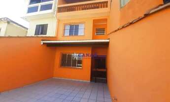 Imagem 2: Sobrado com 3 dormitórios para alugar, 350 m² por R$ 3.500,00/mês - Jardim Oliveiras - Tab