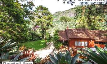 Imagem 2: Casa para Venda em Teresópolis, Parque do Imbuí, 4 dormitórios, 2 suítes, 3 banheiros, 6 v