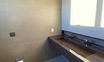 Imagem 4: Casa de condomínio térrea para venda de 220m² com 5 quartos no condomínio Cyrela Buritis