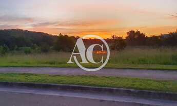 Imagem 2: Terreno a venda, Jardins Veneza, FGR, amplo leve aclive com linda vista para área de prese